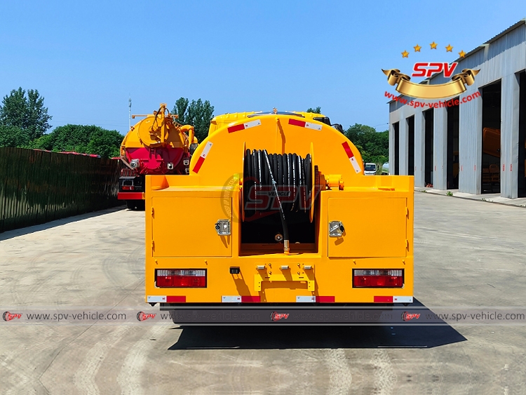 3,000 Litres Sewer Jetting Truck Dongfeng - B 3,000 Litres Sewer Jetting Truck Dongfeng - B